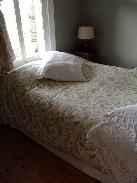 Le Gîte des Soeurs Saint-Luc-de-Vincennes Chambre photo
